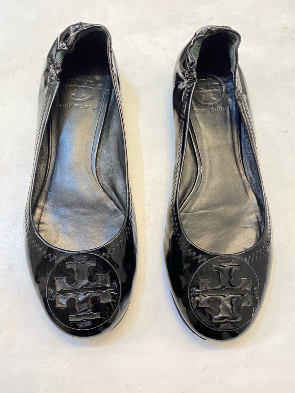 Tory Burch reva flat patent leather Size 7M good condition clean interior
